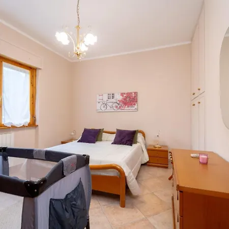 La Casa Di Ada Apartment Tivoli